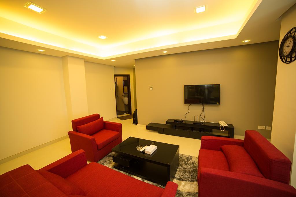 Golden Rose Luxury Suites Манама Екстер'єр фото