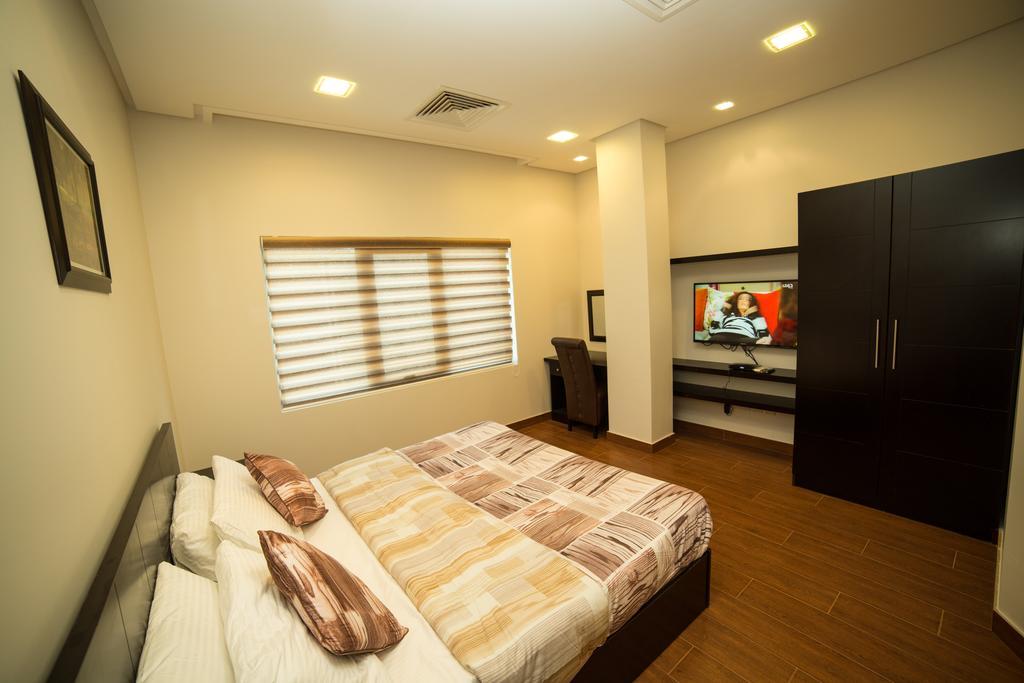 Golden Rose Luxury Suites Манама Екстер'єр фото