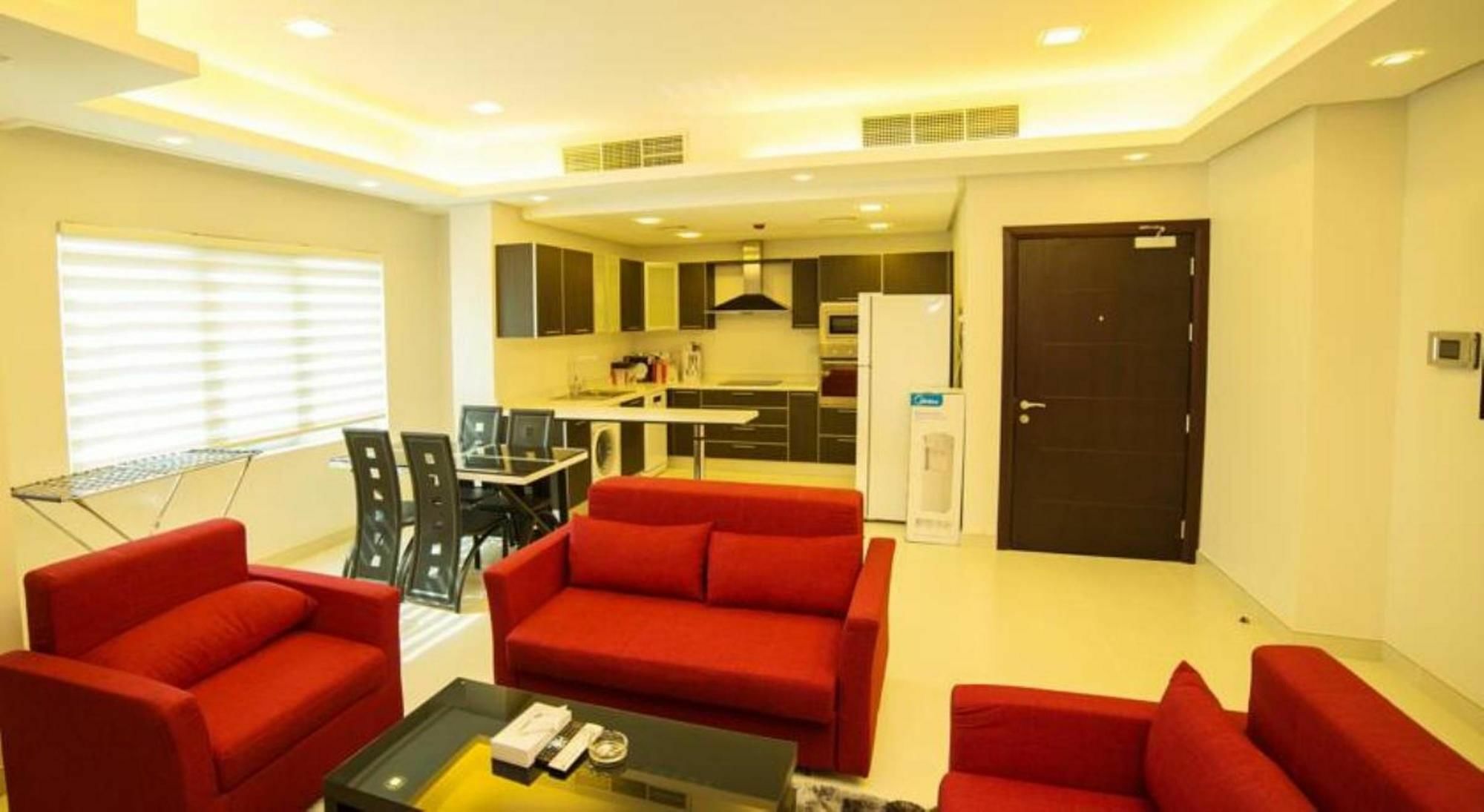 Golden Rose Luxury Suites Манама Екстер'єр фото